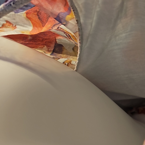 Breezy Silk blouse L / XL, lots of volume, elasticated waist looks great w jeans - Picture 8 of 12